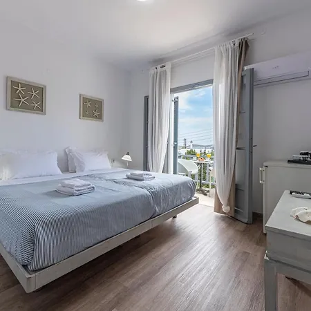 酒店 曼托酒店 纳乌萨