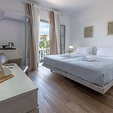 Manto Otel 2*