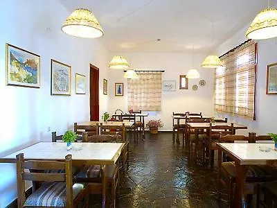 曼托酒店 酒店